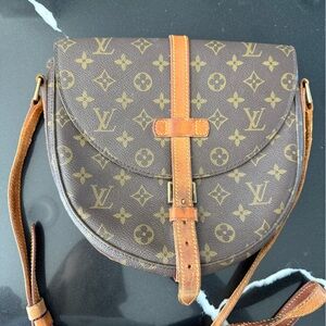 Louis Vuitton Chantilly